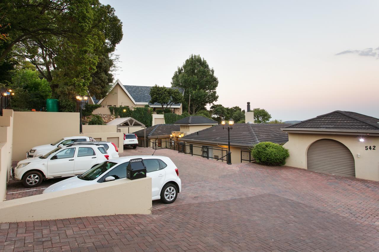 Lavenders At Constantia Guest House Pretoria-Noord Buitenkant foto